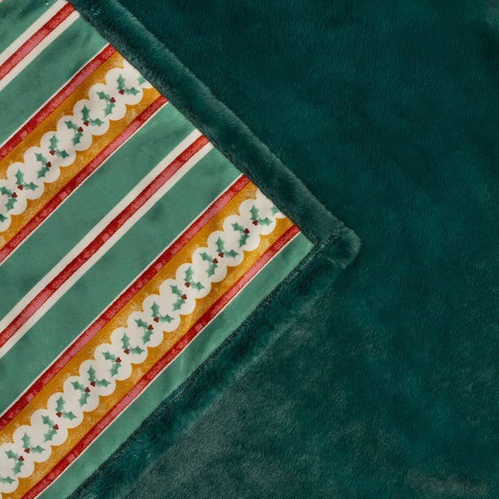 Emerald Red All Wrapped Up Throw Emerald/Red for wholesale on Faire2