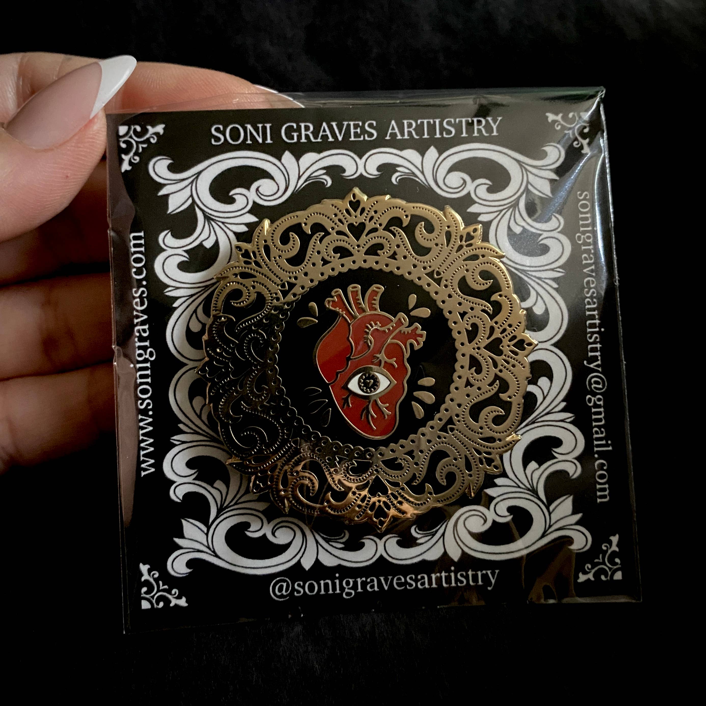 Soni Graves Artistry - Wholesale Lapel Pin/Button - Bleeding Heart Pin (Red): Golden Hard Enamel, Goth Spooky4