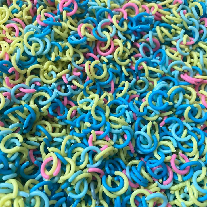 25pcs. Colorful Retro Bracelets/Earrings for Fashion Dolls for wholesale by Fashion Doll Dress-Up