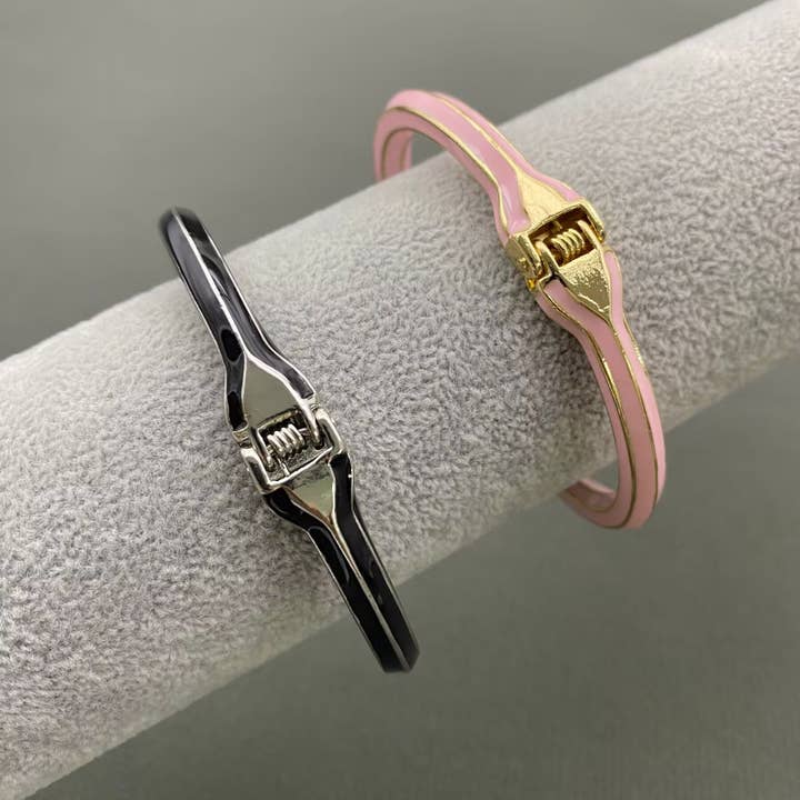 Mio Queena - Wholesale Cuff Bracelet - Enamel Pencil Cuff3