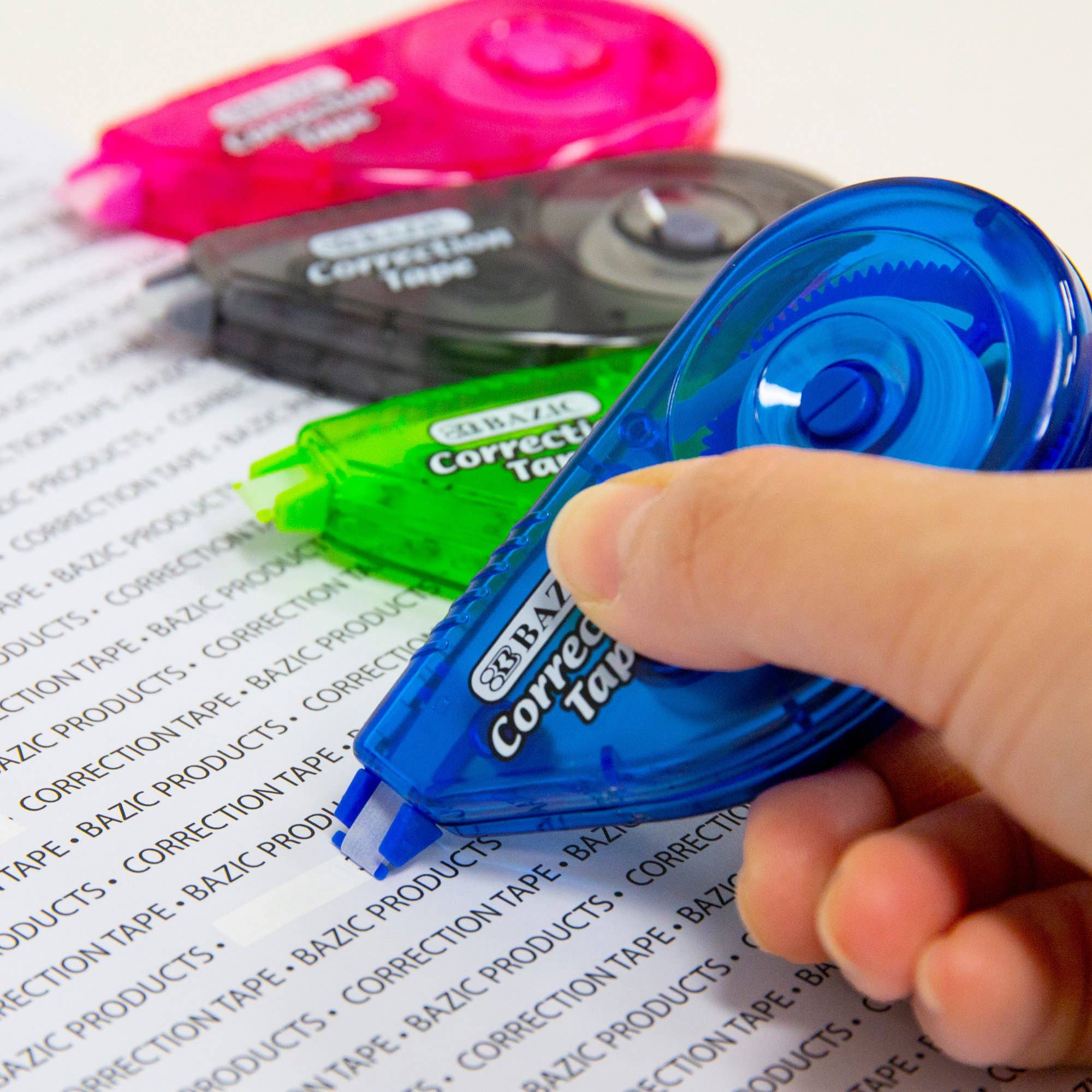 Luna Office Supply -  Everyday Essential - Vente Rubans adhésifs - Ruban de correction 5 mm x 236 po1