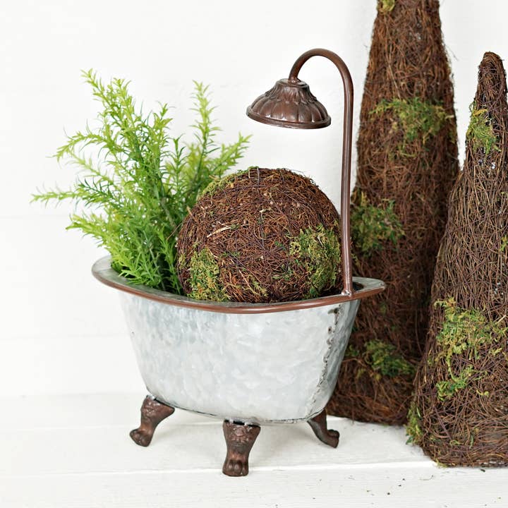 Two Ten Original LLC - Wholesale Decorative Tabletop Object - Metal Décor-Antique Metal Bathtub Container-Tin4