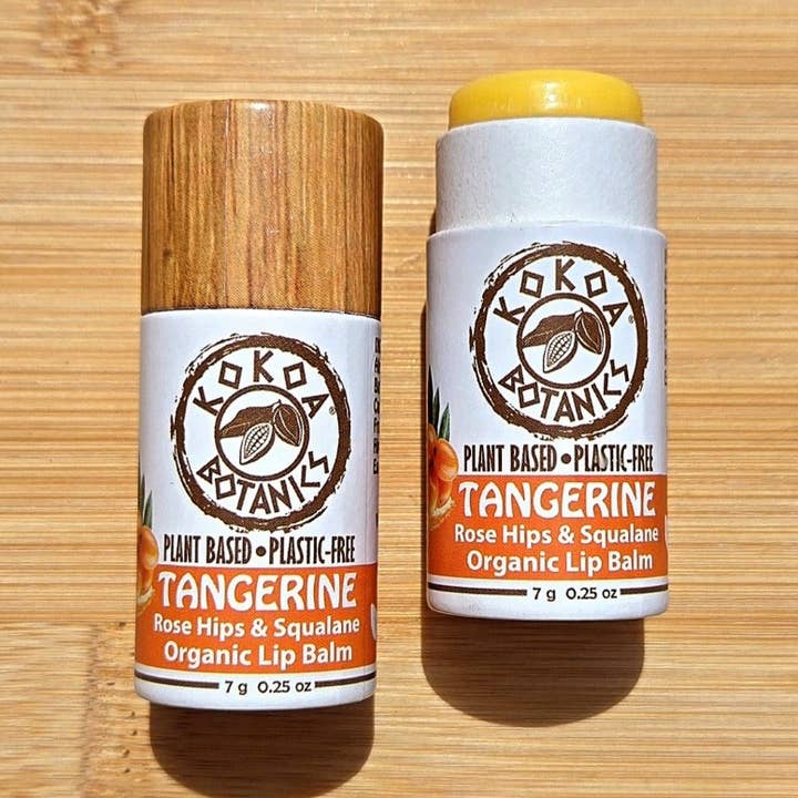 Baume à lèvres bio à la mandarine, aux cynorrhodons et au squalane pour la vente par Kokoa Botanics