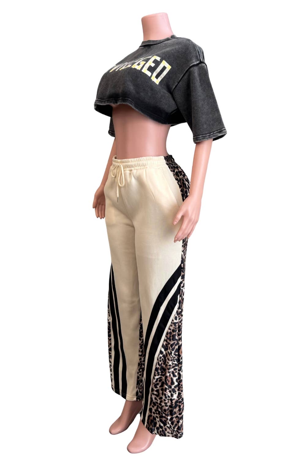 NEWGENS - Wholesale Athletic Pants - Women's - NP4035A Leopard Contrast Track Pants2