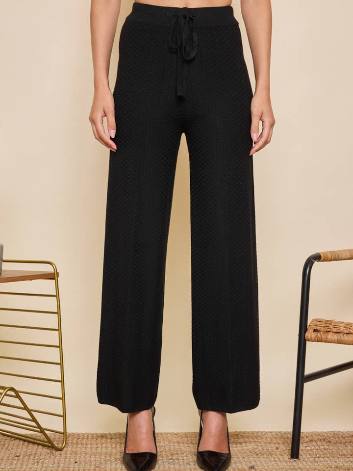 Acacia Paris - Wholesale Pants - Women's - Women's pants with jogging style - 3418