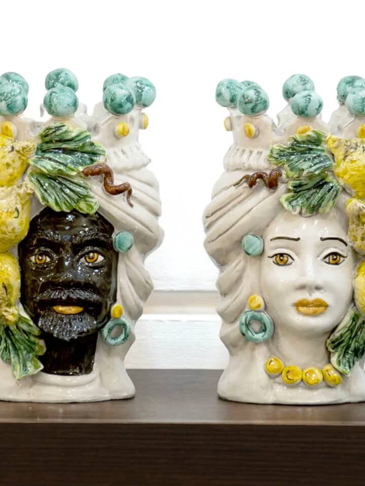 TĂȘtes de Maure Citrons Couronne SphĂšres CĂ©ramique Caltagirone cm H.20 L.12 Artisanale pour la vente par DD Ceramiche Siciliane
