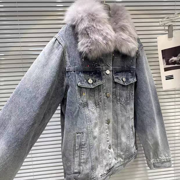 Productseeker - Wholesale Spijkerjack/spijkerjas - Dames - CT142 2025 Winter Gradient Spijkerjas met Vossenbontkraag5