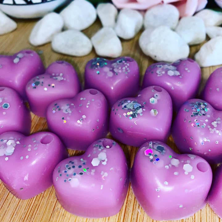 Lyndseys Magical Melts – wholesale Wax melt – Heart shaped melts1
