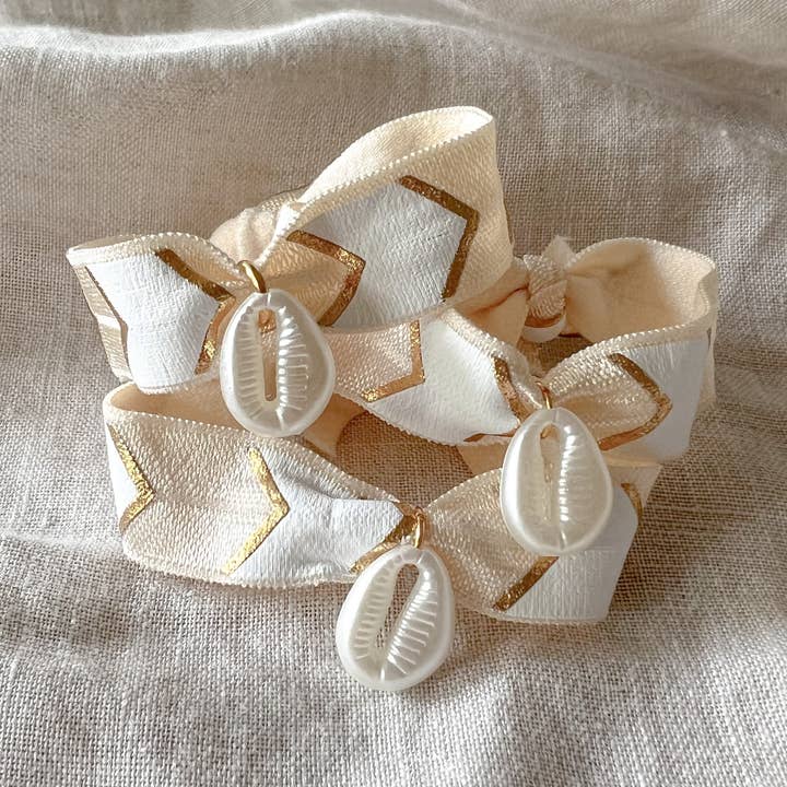 Aurora ribbon bracelet for wholesale by Island Jewels