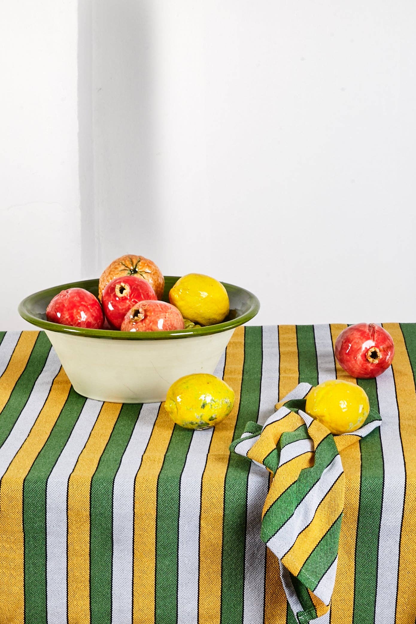 Eturel Madrid - Wholesale Decorative Tabletop Object - Granada glazed ceramic replica6