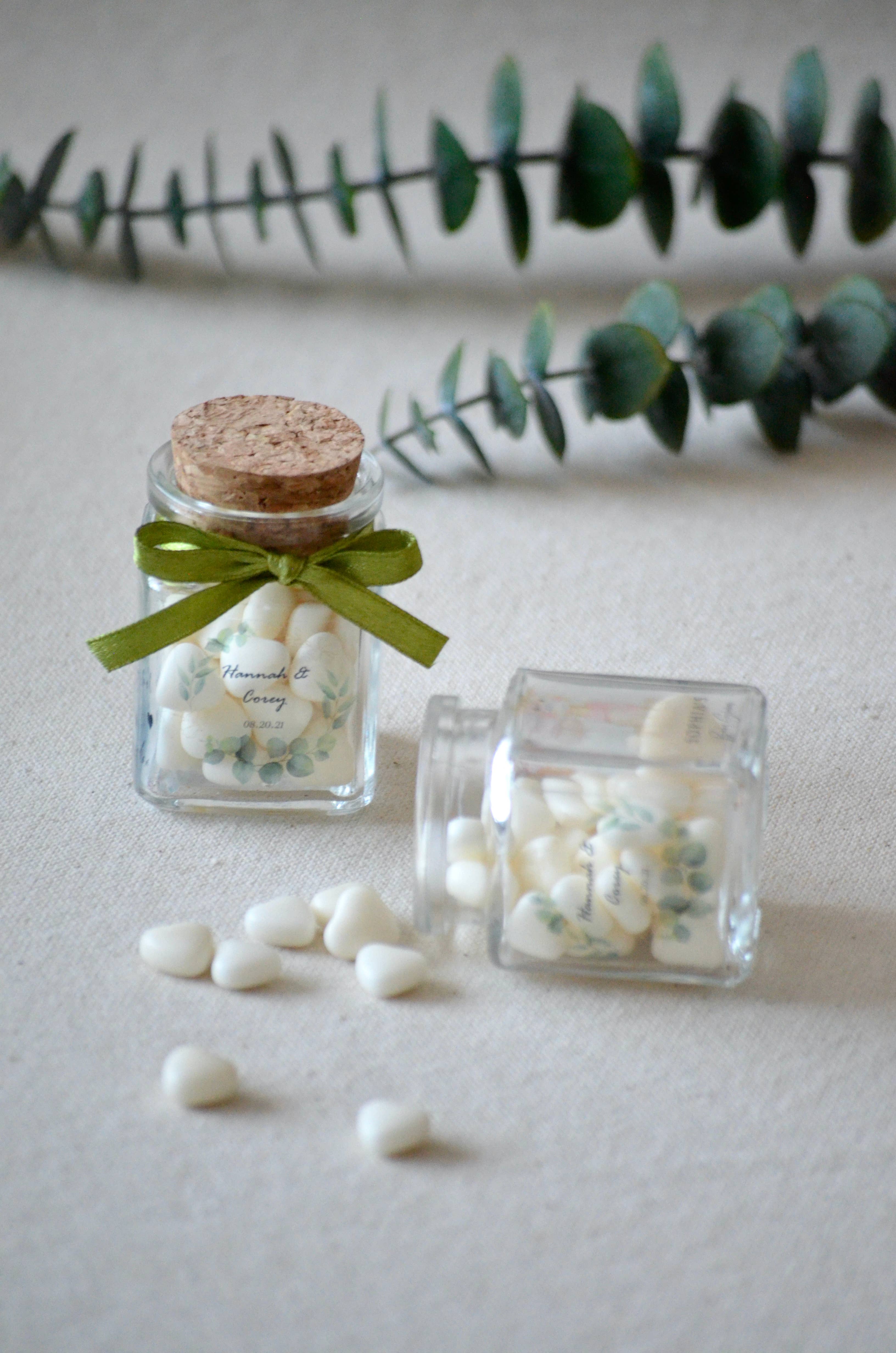 Uniq Favors - Wholesale Party gift - Heart-Shaped Candy Glass Bottle Favors, Wedding Candy Favors3