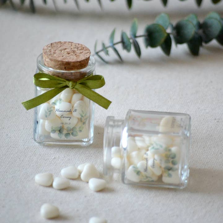 Uniq Favors - Wholesale Party gift - Heart-Shaped Candy Glass Bottle Favors, Wedding Candy Favors3