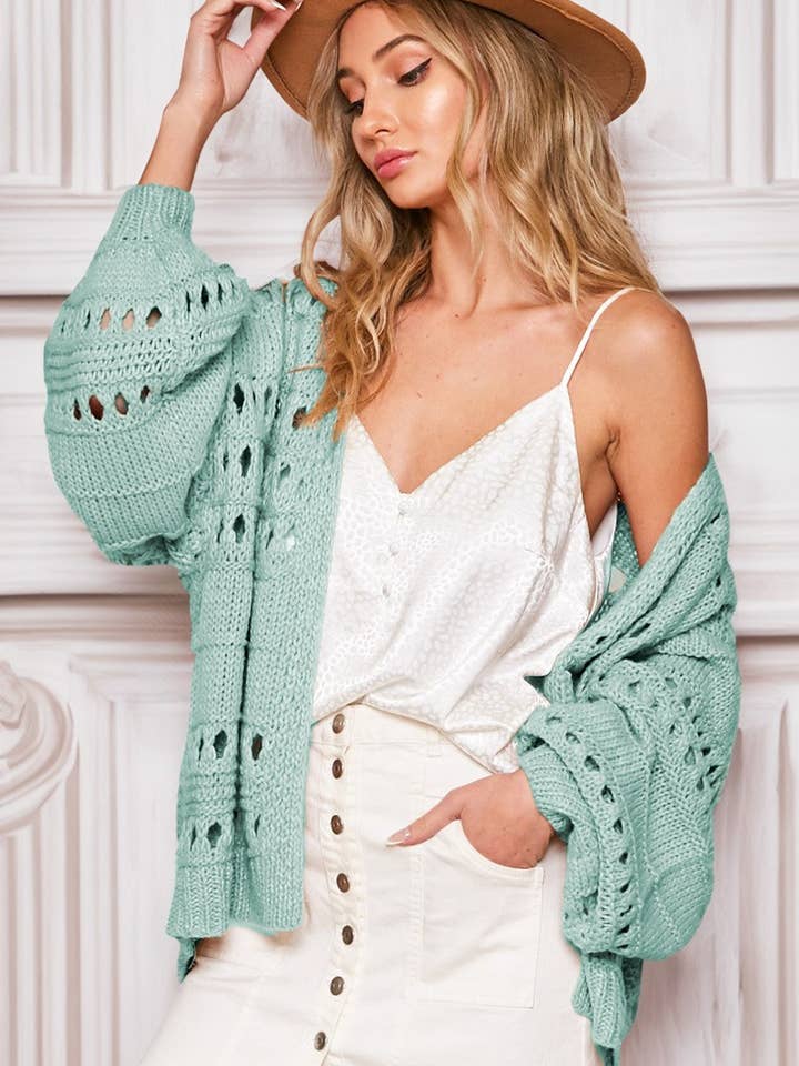 Cardigan aperto in maglia crochet con maniche a palloncino VJ31812 per la vendita all'ingrosso da parte di Vine & Love