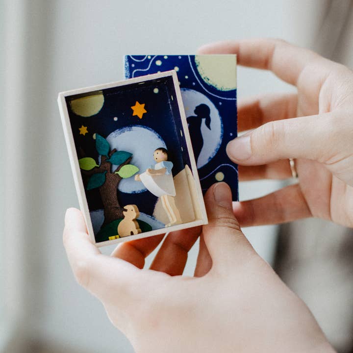 DREAM BOX GIFT CARD MADE OF WOOD 'STERNTALER' for wholesale by Graupner Holzminiaturen