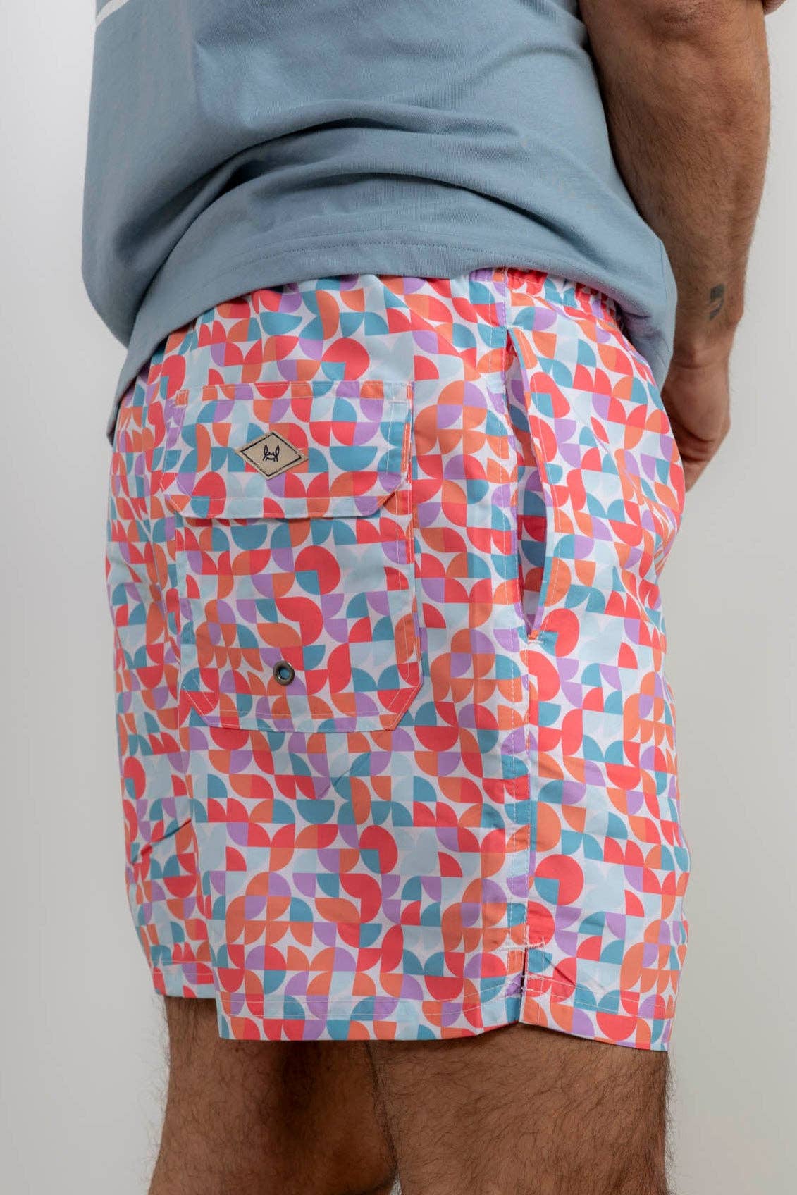 Custi Mikelo: Men's Clothing & Christmas Gifts - Wholesale Swim Shorts - Men's - Coral Geometric Swimsuit5