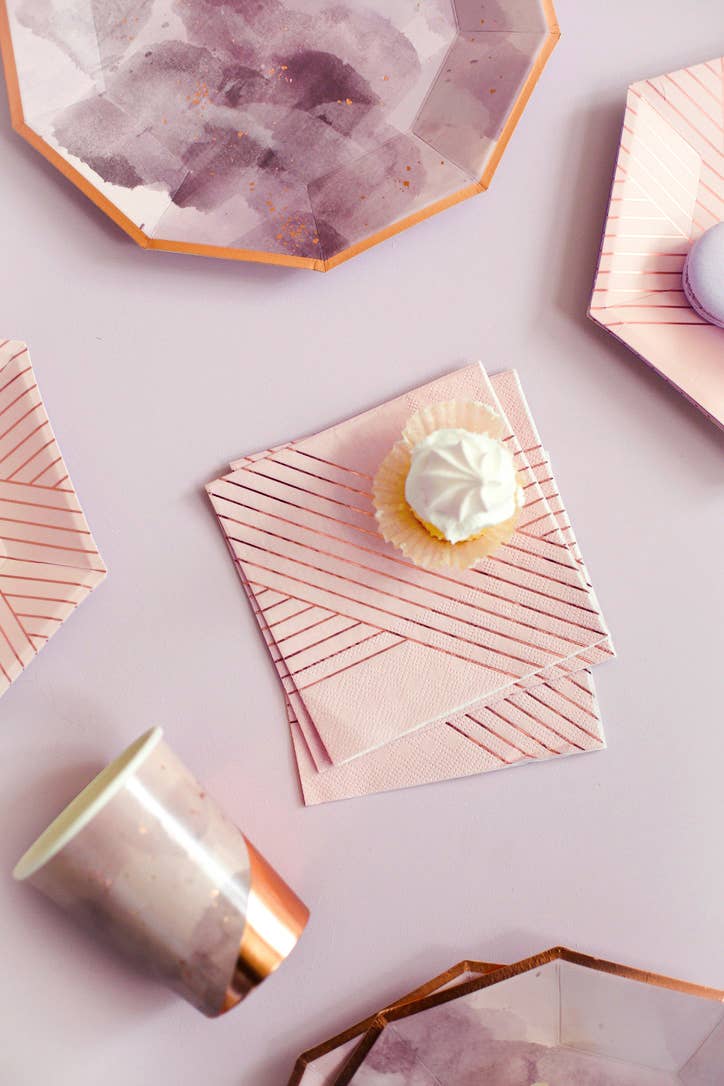 Harlow & Grey - Wholesale Disposable Plate - Amethyst - Purple Large Paper Plate4