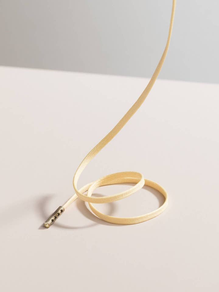 Chardonnay | Lacets plats cirés pour la vente par Senkels