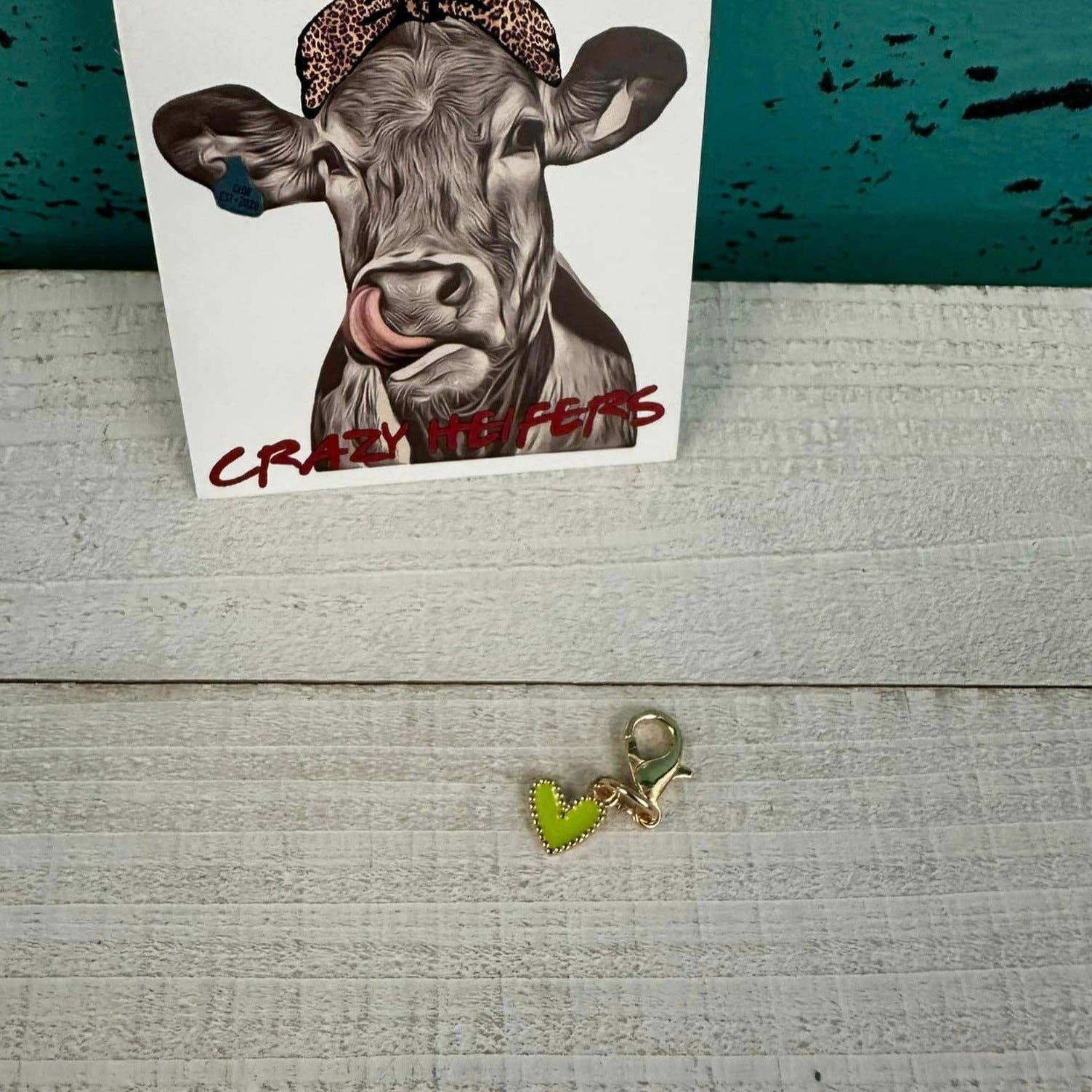 Crazy Heifers Wholesale - Wholesale Individual Charm/Pendant - Clip-on Charms Gold Tone V23