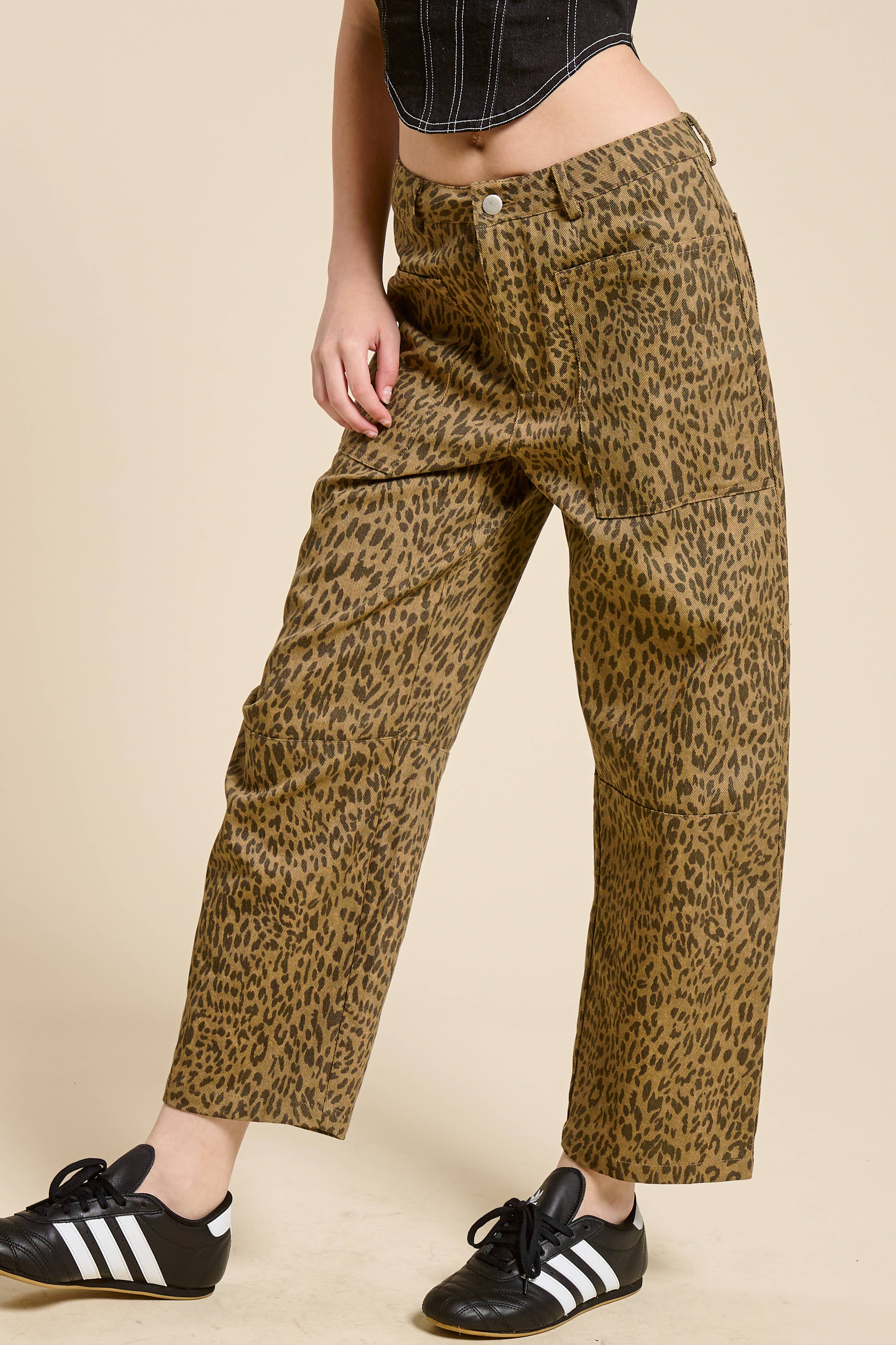 Mimosa - Wholesale Jeans - Women's - Leopard Print Barrel Leg Denim Jeans16
