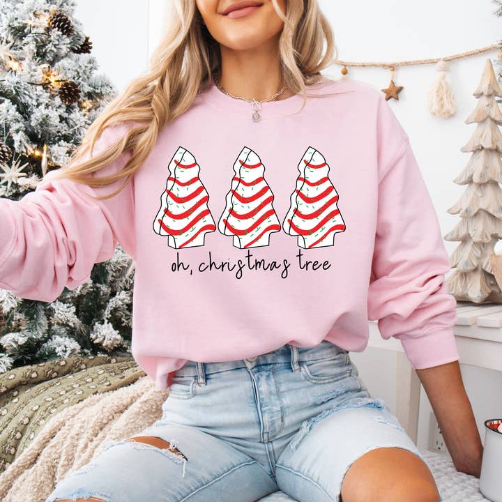 Sudadera con cuello redondo Little Debbie «Oh Christmas Tree» para venta al por mayor de Hello Delilah