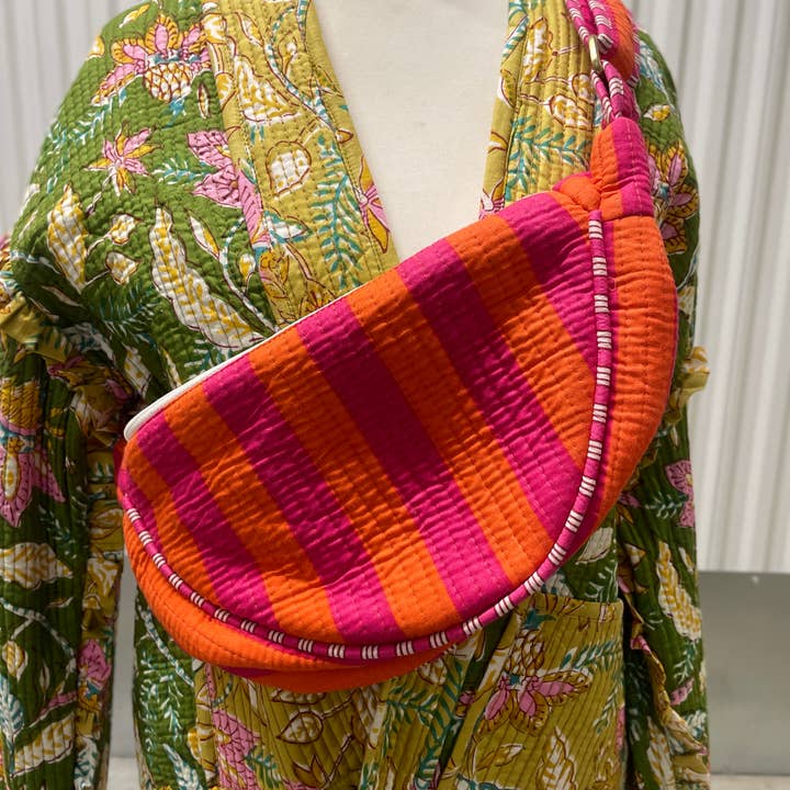 Funky Yak Ltd – wholesale Crossbody bag – Women's – 100% Cotton Kantha Quilted Shoulder Bag/Cross Body Bag12