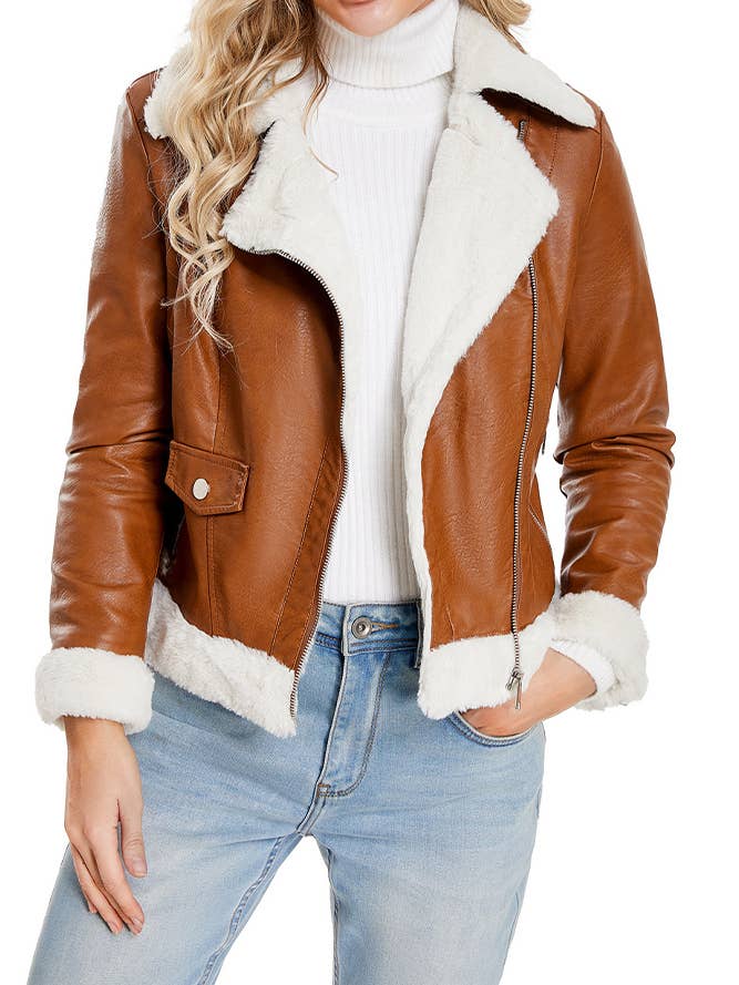 UNISHE – wholesale Leather jacket – Women′s – Fleece Leather Jacket with Pockets NXH003