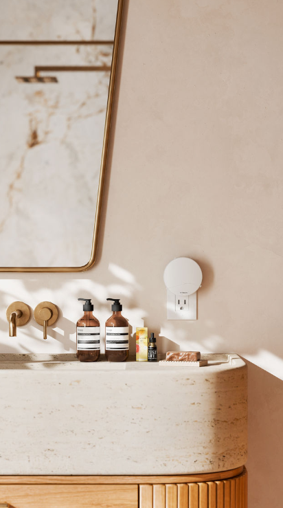 Vitruvi – wholesale Electronic diffuser – Push Plug-In Wall Diffuser3