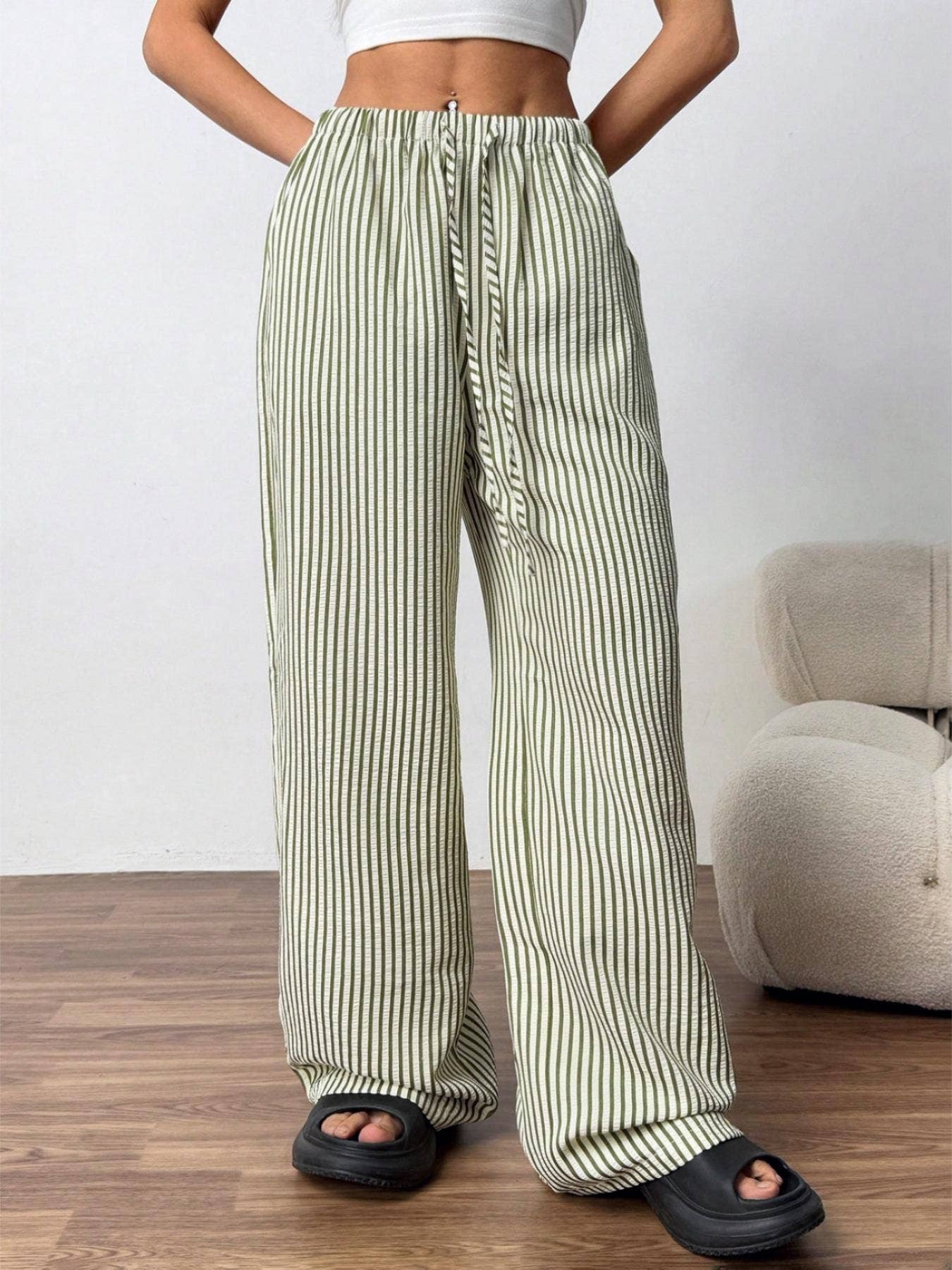Rosa Clothing - Wholesale Pants - Women's - Stretch-waisted vertical striped slacks pants2