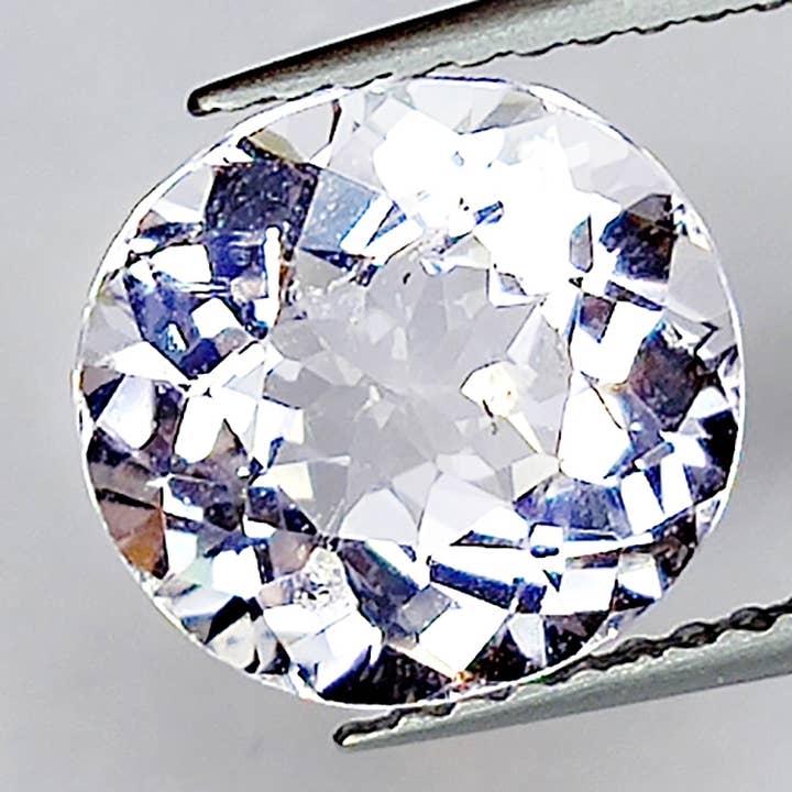 2,72 ct Morganiet ovaal formaat 10x9 mm voor wholesale door Naturjoya