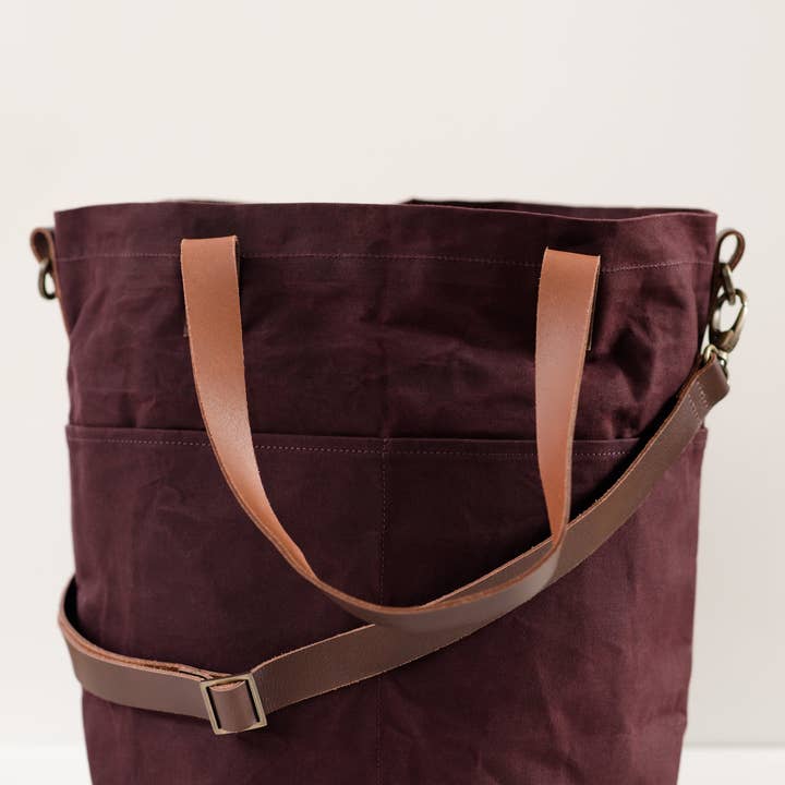 Quince & Co. - Wholesale Tote Bag - Women's - waxed canvas crossbody tote6