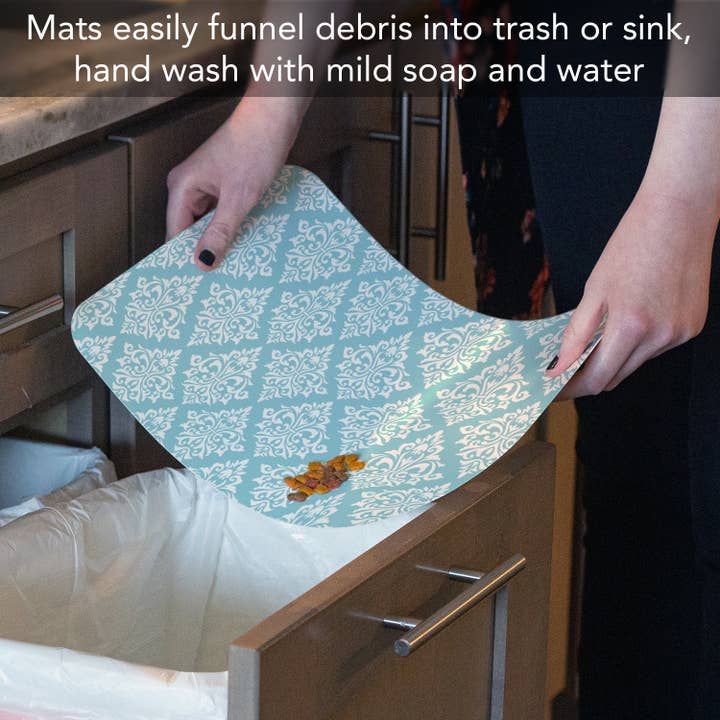 CounterArt/Highland Home/Thirstystone - Vente Tapis de gamelle – chien - Tapis pour animaux de compagnie en plastique souple imperméable facile d'entretien « Damask »5