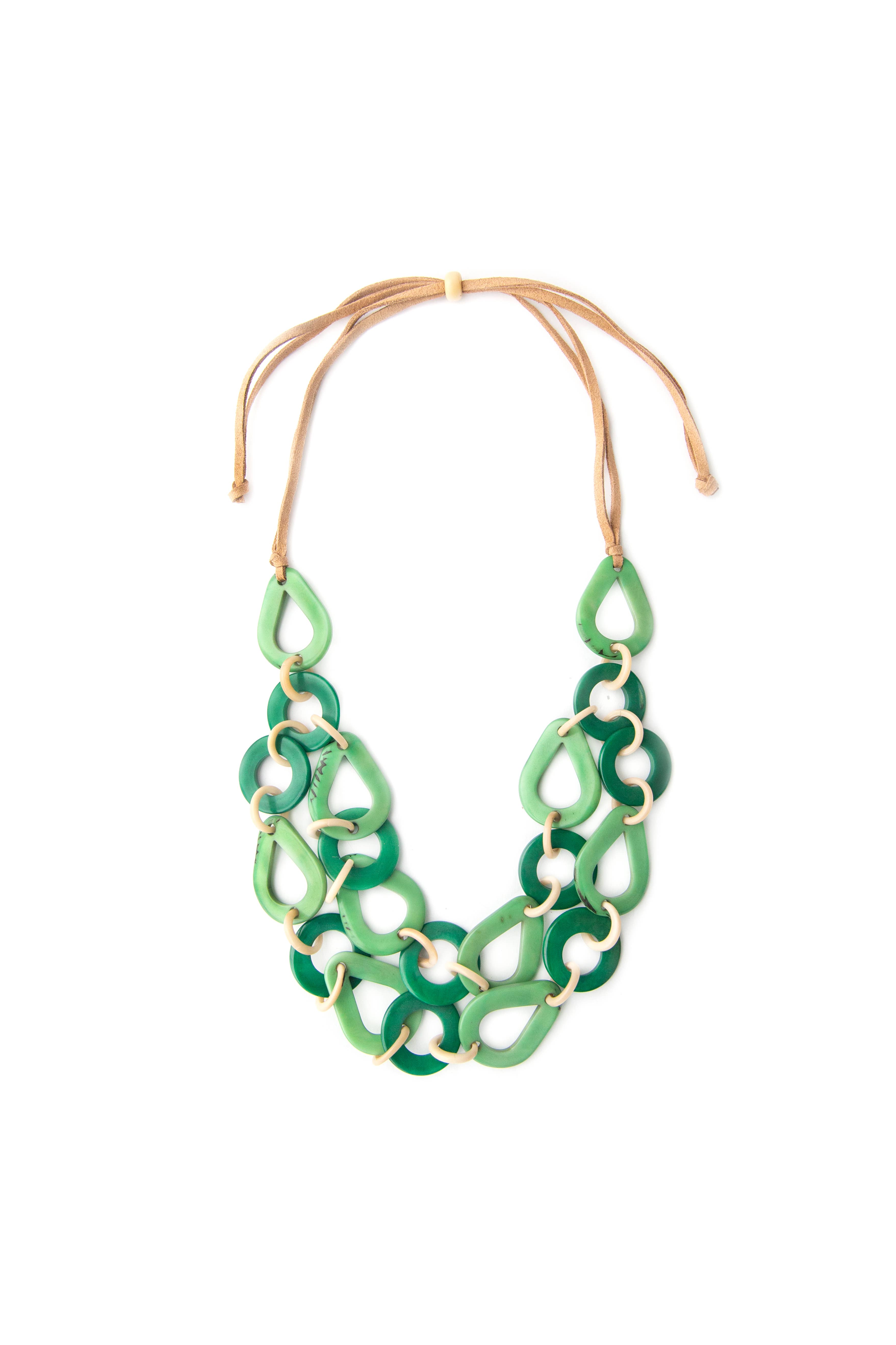 Organic Tagua Jewelry - Vente Colliers plastrons - Collier Venise1