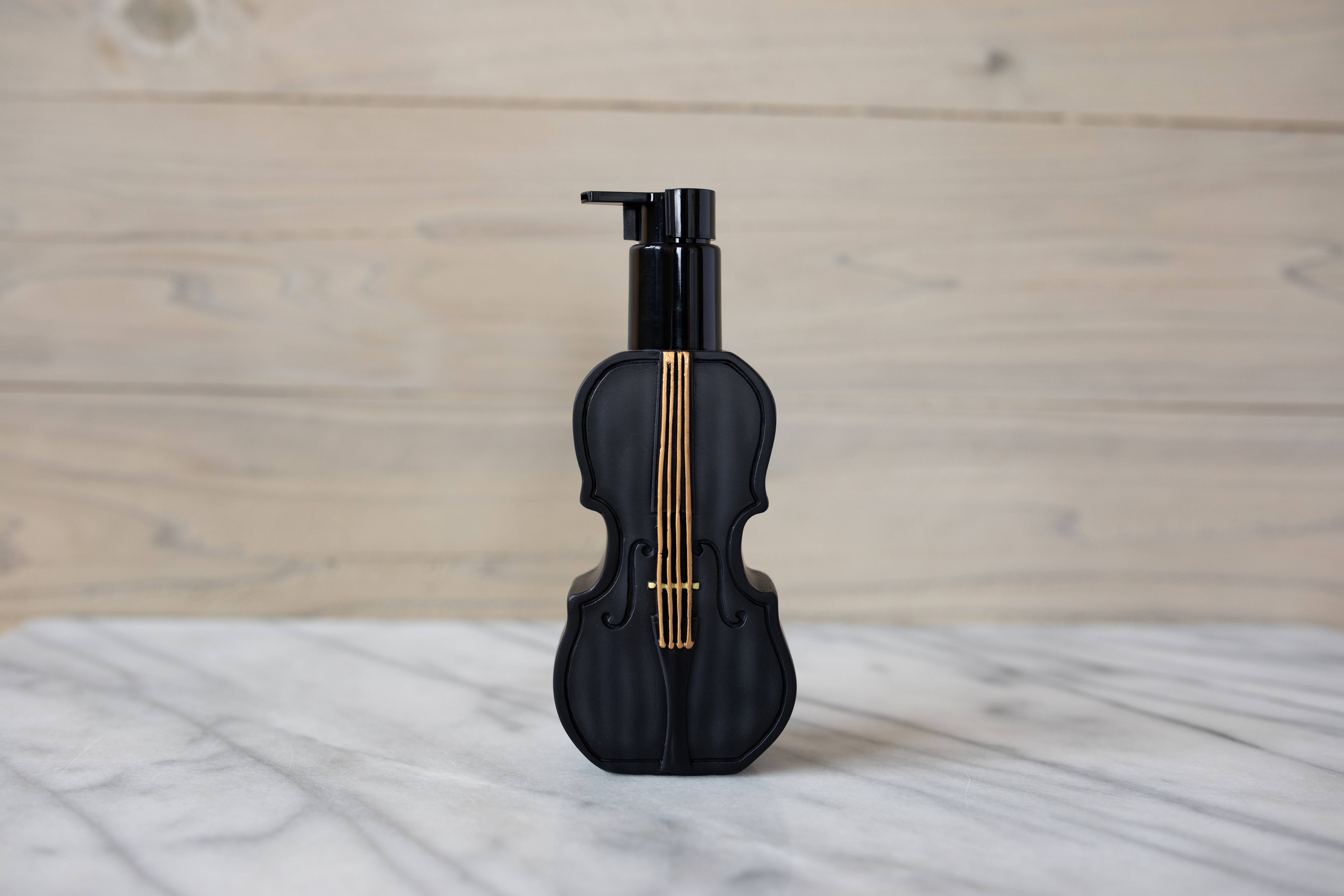 Borders Unlimited - Wholesale Soap Dispenser - Music Black Violin Lotion/Soap Dispenser0
