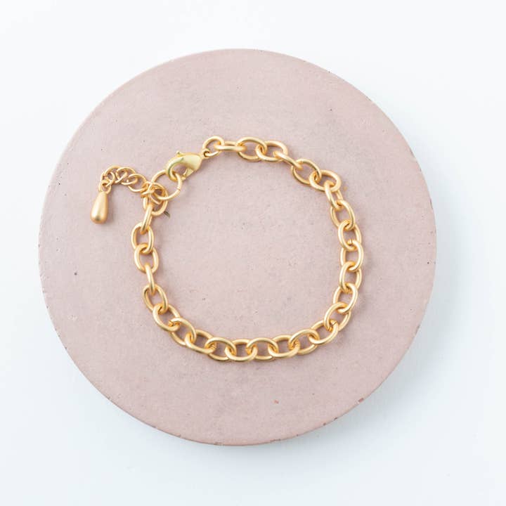 Nest Pretty Things - Wholesale Link & Chain Bracelet - Chunky Matte Gold Cable Chain Bracelet