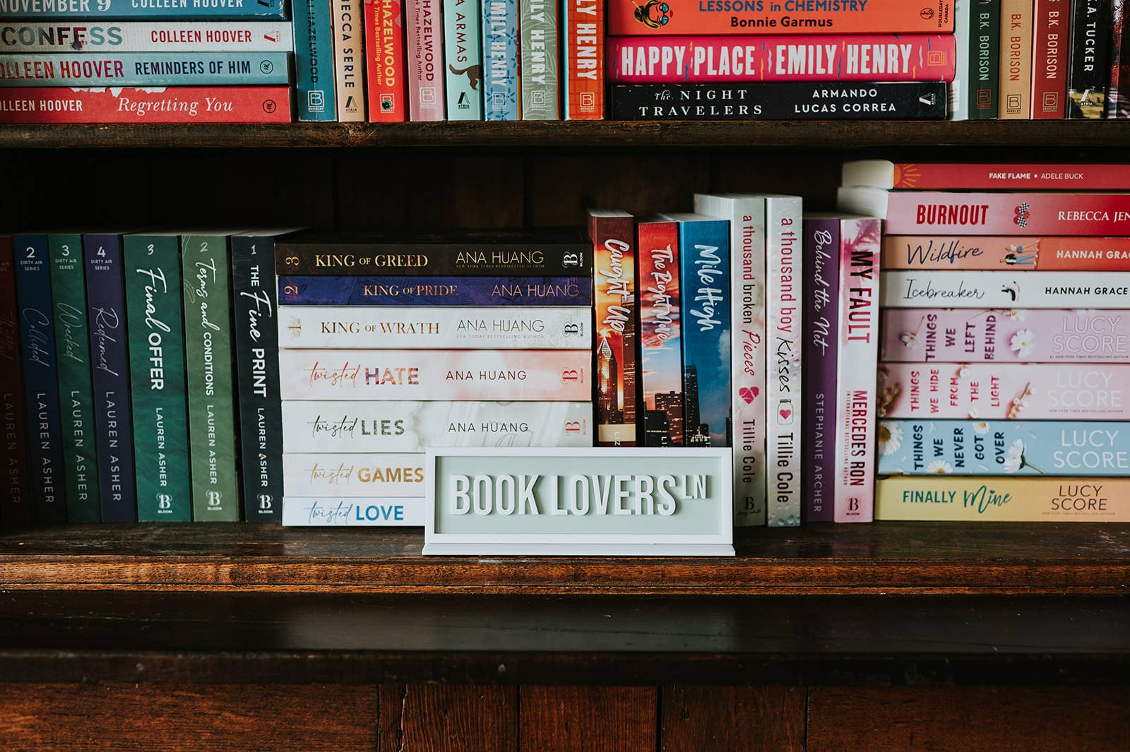 The Bookish Bird Co. - Wholesale Sign - Book Lovers Ln Acrylic Shelf Sign w/ Stand1