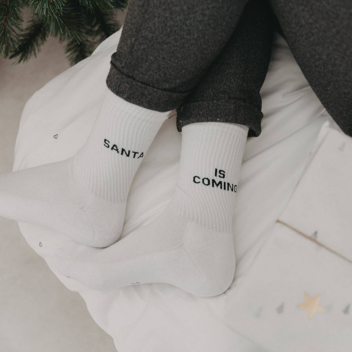 Eulenschnitt - Wholesale Socks - Unisex - Santa socks (PU = 5 pieces)0