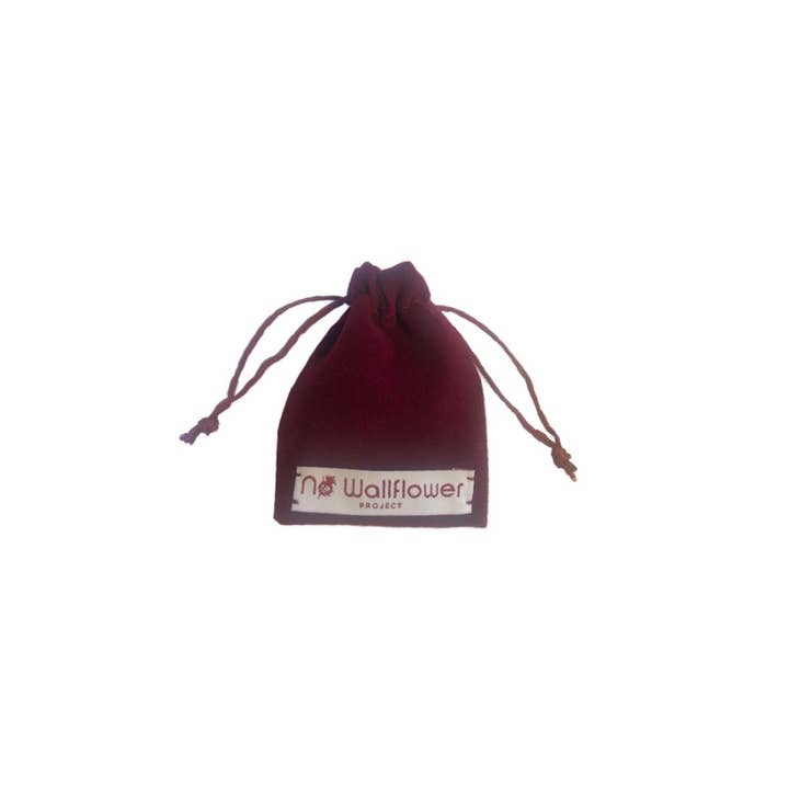 No Wallflower Project – wholesale Choker/collar – Freshwater Pearl Velvet Choker3