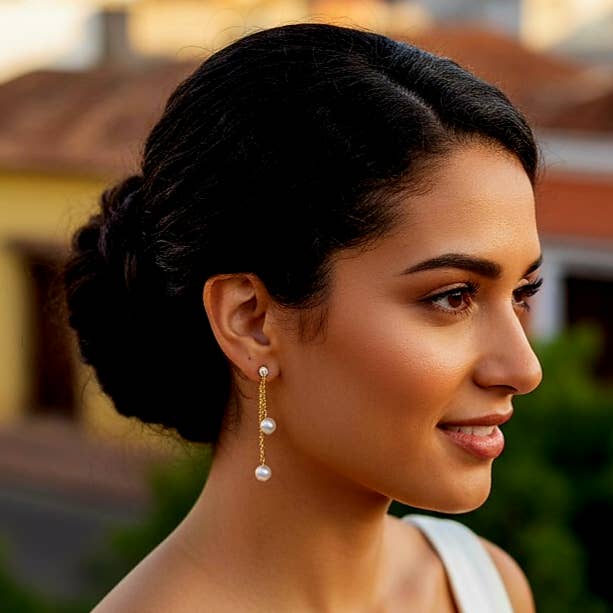 Strassstiftörhängen med avtagbara pärlemorpärlor. för wholesale av L'atelier du 6