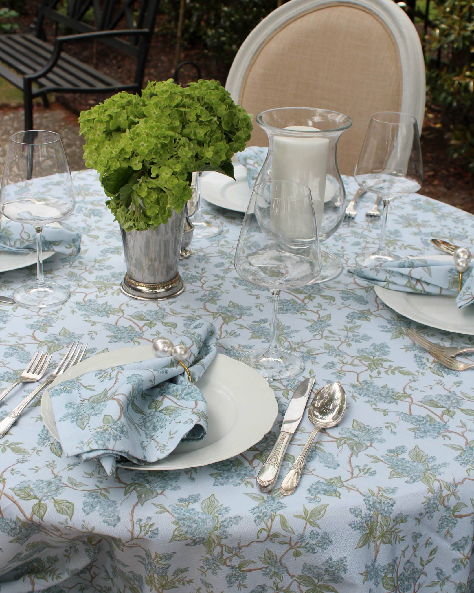 Hyacinth Blue Floral Cotton Tablecloth For Spring and Wedding Table for wholesale on Faire4