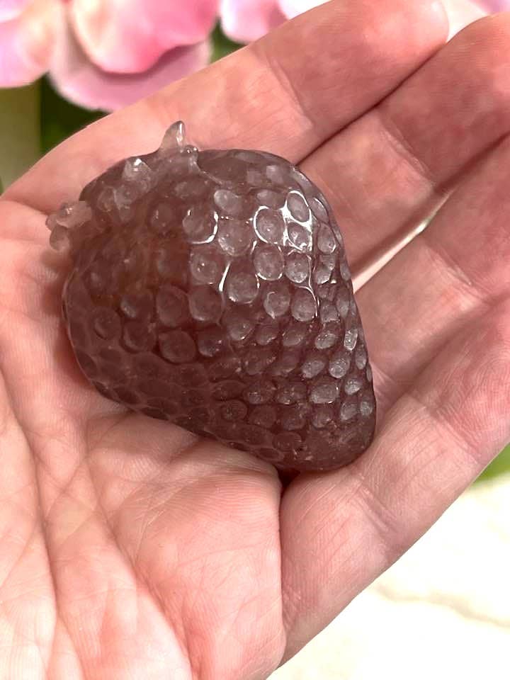 Aura Song Gifts - Wholesale Spiritual Stone/Crystal - Strawberry Quartz Carved Strawberry2