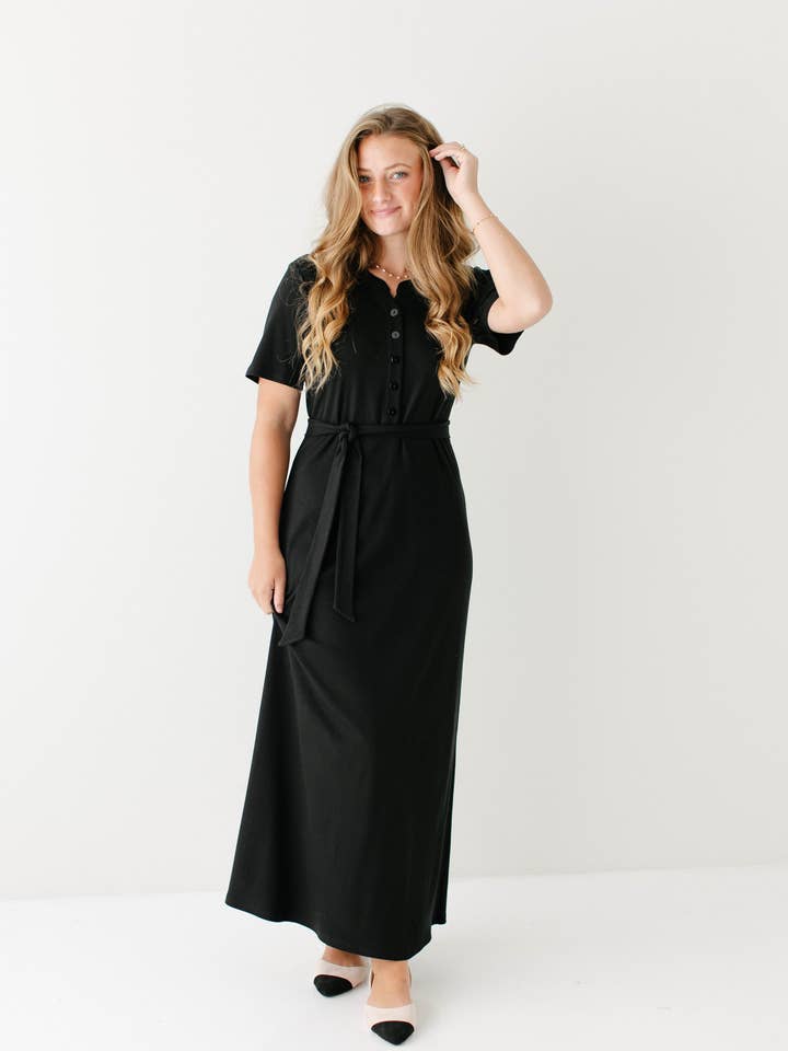 'Katelyn' Ribbed Knit Maxi Dress for wholesale by The Main Street Exchange
