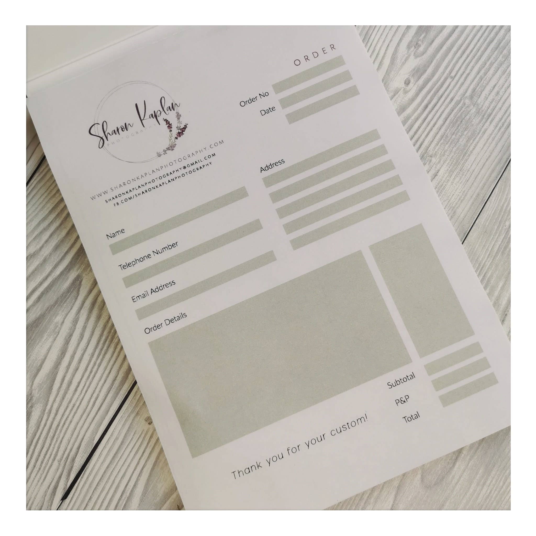 SR Creative Studio - Wholesale Visitekaartjeshouder - Op maat gemaakt merk schoonheidsbedrijf factuur- en ontvangstboek6