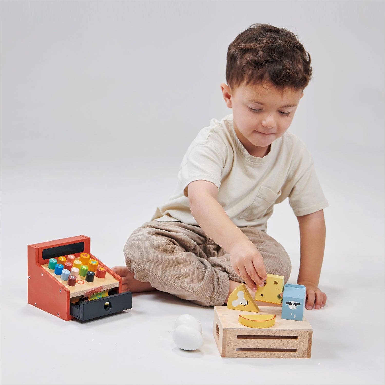 Mentari Toys - Wholesale Wood Toy - Kids - Kids' Dairy Crate Wood Toy with Eggs, Milk, and Cheese3