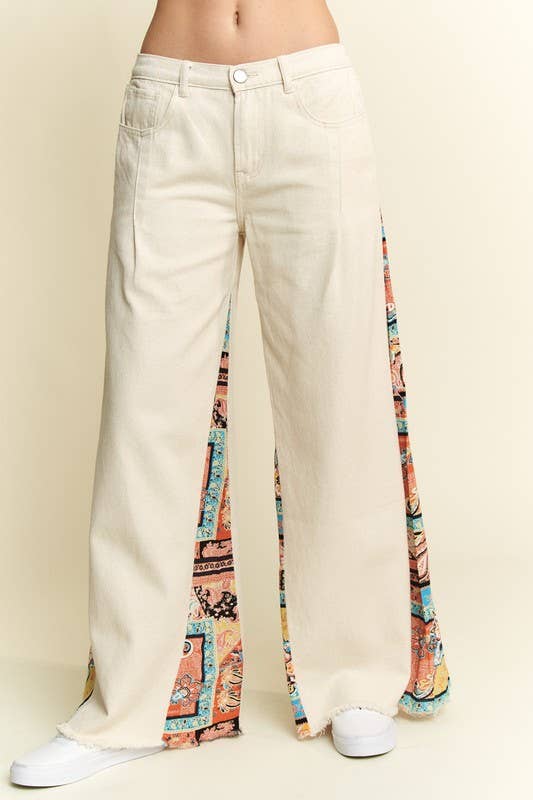 JADE BY JANE – wholesale Jeans - Dam – LAPPTÄCKE MED RAK BENBYXA MED MELLANHÖJD PAISLEYTRYCK14