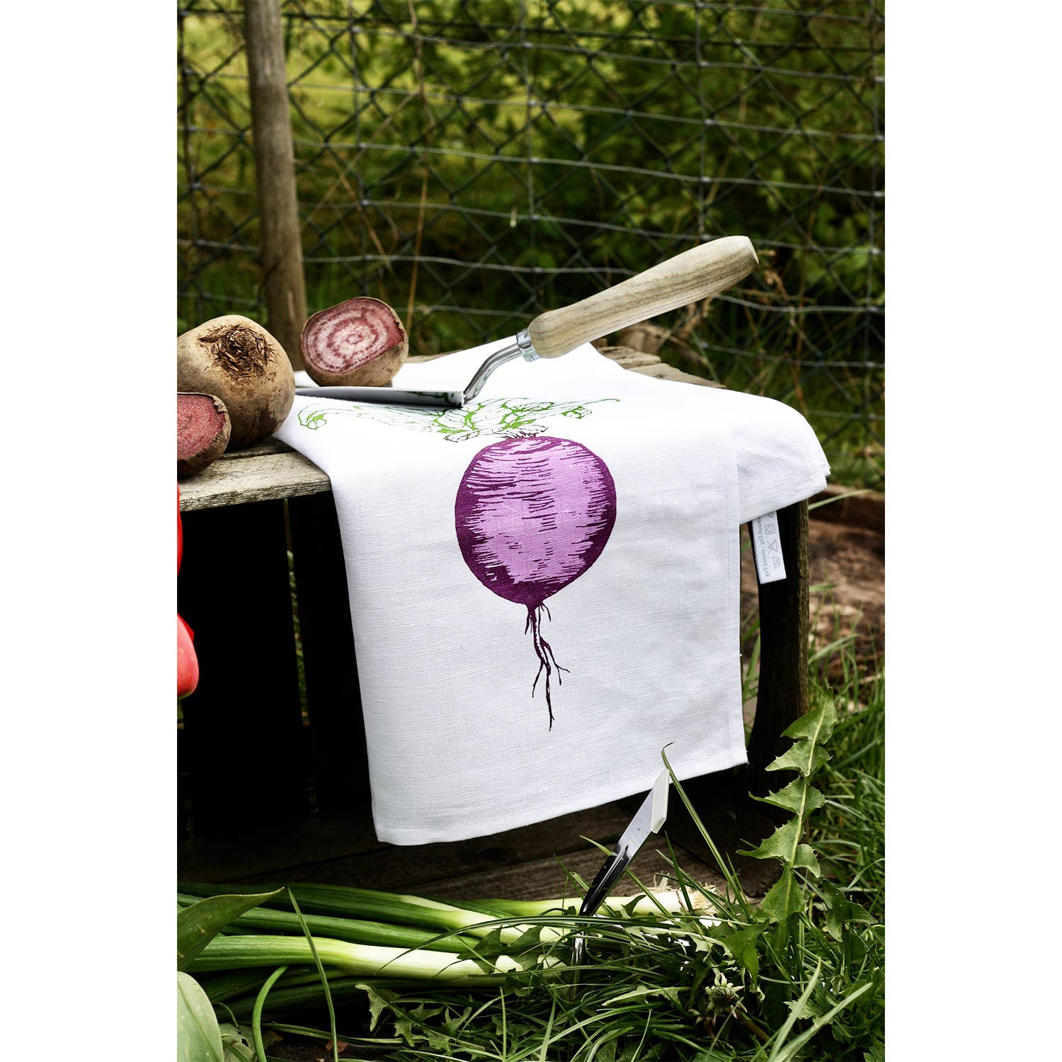 Frohstoff Meike Marie Buchholz - Wholesale Tea Towel - Beetroot tea towel1