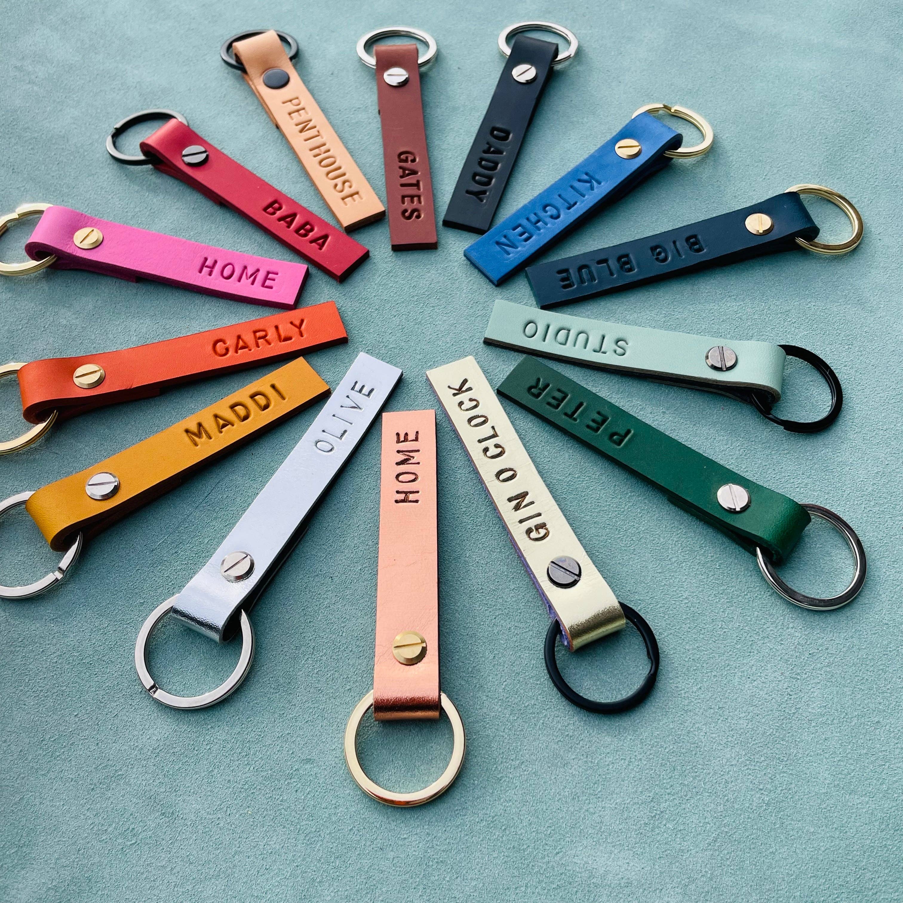 Konoc – wholesale Keychain – Women's – STARLING Personalised leather keyrings1