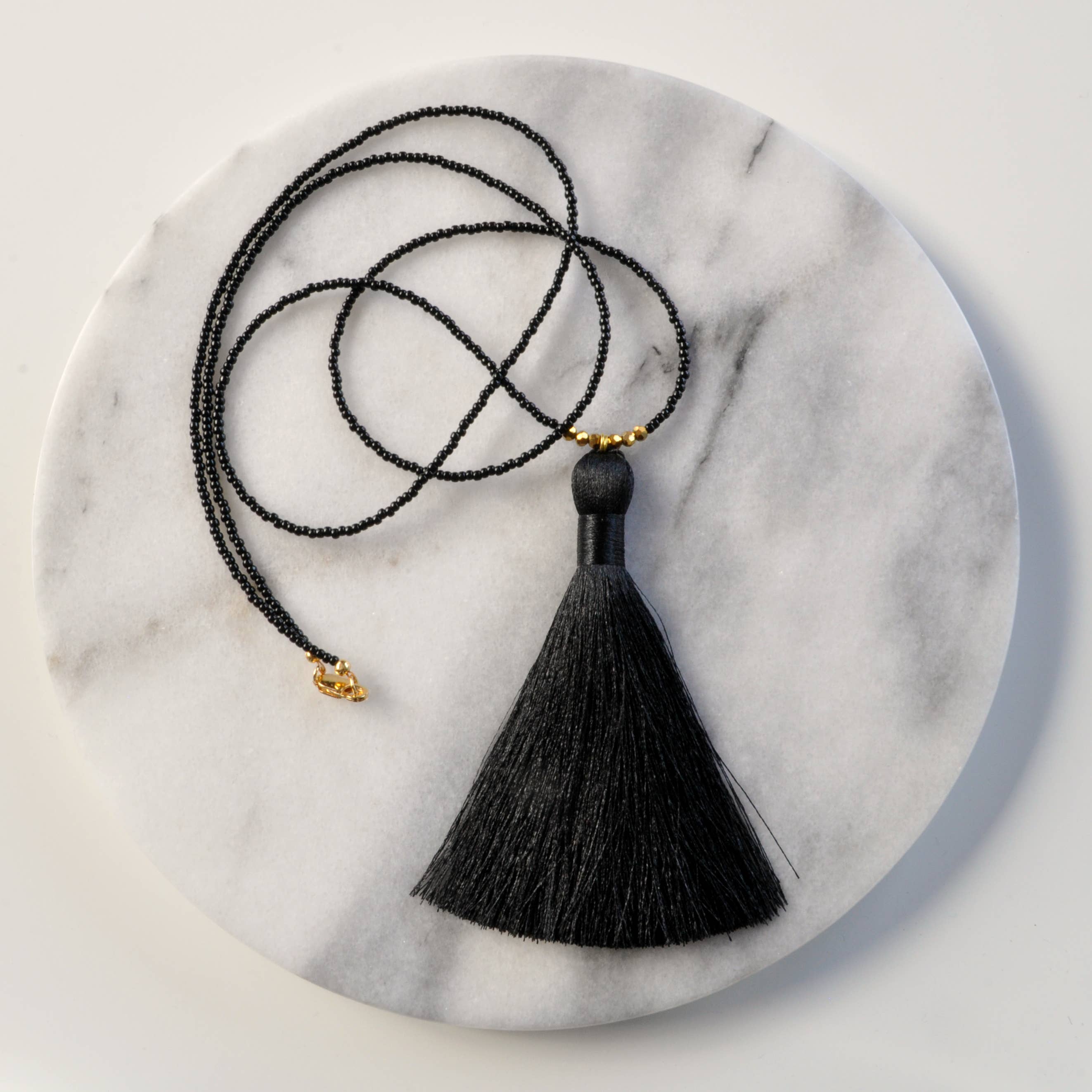 Libby & Smee - Wholesale Pendant/Charm Necklace - Long Seed Bead Tassel Necklaces1