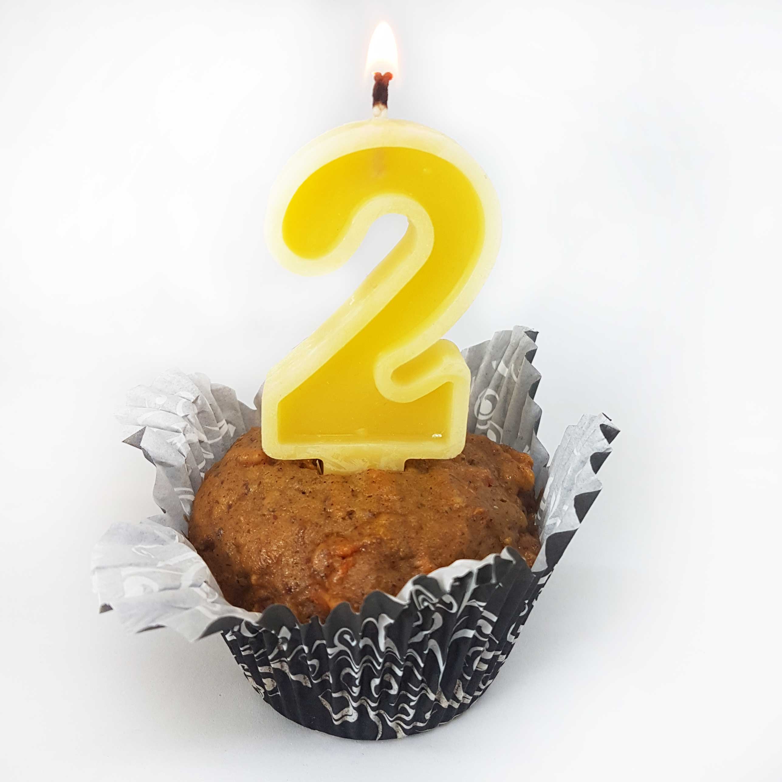 Eastvan bees – Engroshandel Kagelys – Bivoks fødselsdagslys med tal | Kagetop | Miljøvenlig4