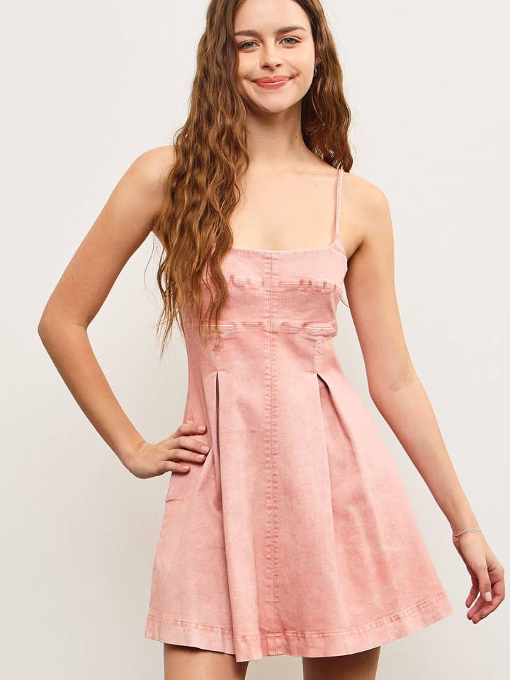 Boxveckad utsvängd klänning med axelband för wholesale av Mustard Seed