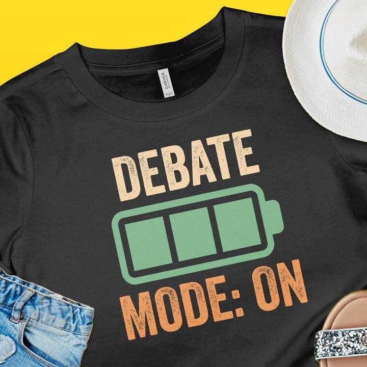 Debattilstand: På skjorte, Debate Lover Gift for engroshandel hos PositiveParty